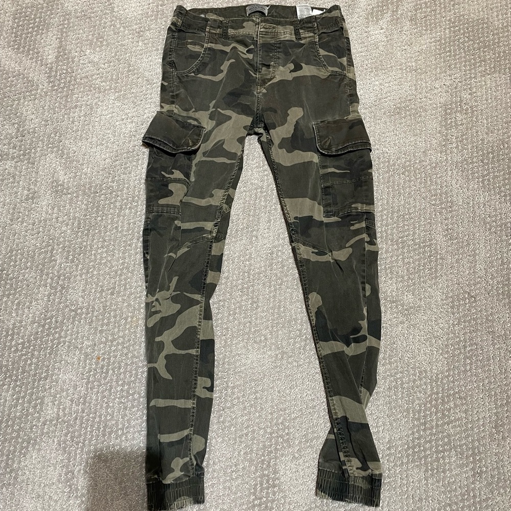 Jack and Jones Camo Joggers - 30/34, Excellent Condition